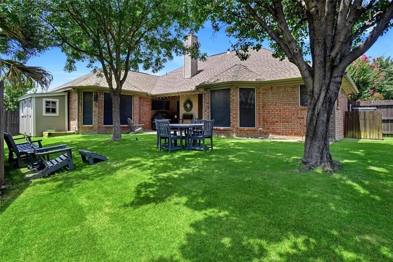 106 Honeysuckle Drive, Justin TX 76247 - Photo 26