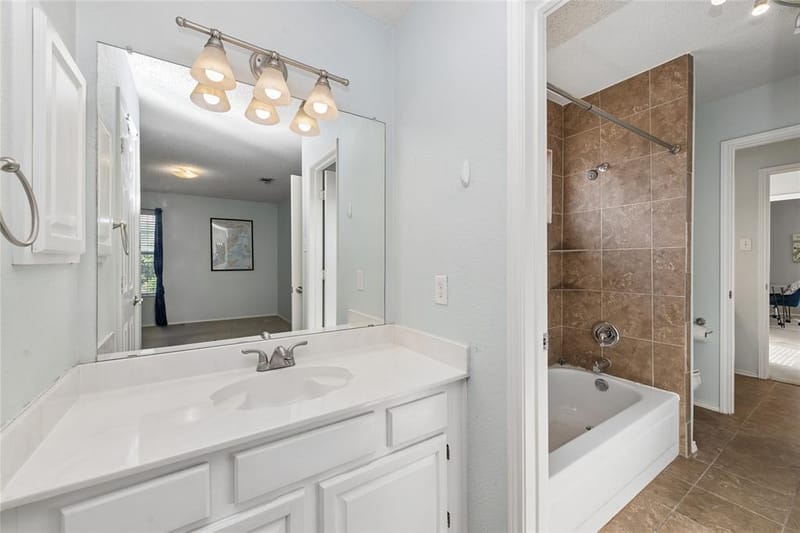 4202 Timberglen Road, Dallas TX 75287 - Photo 31