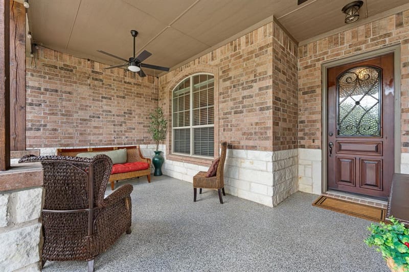 8909 County Road 915, Godley TX 76044 - Photo 6