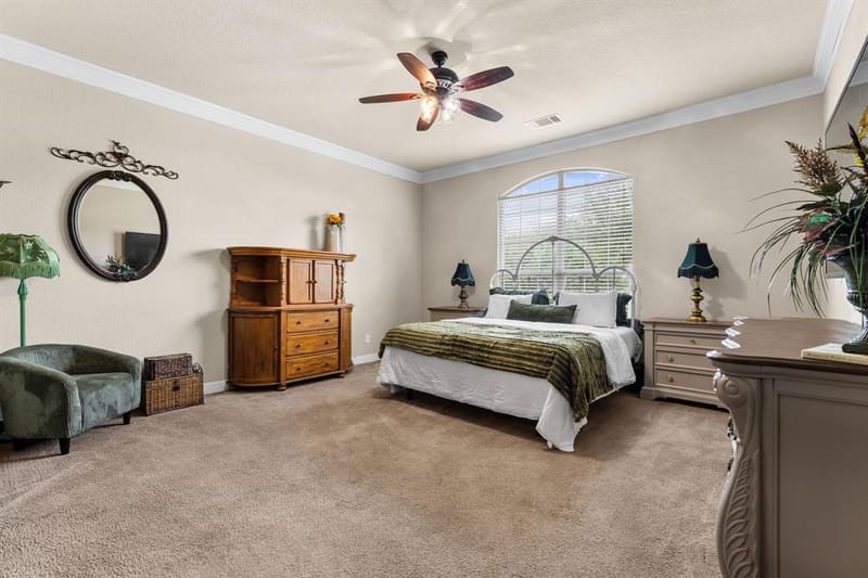 8909 County Road 915, Godley TX 76044 - Photo 10
