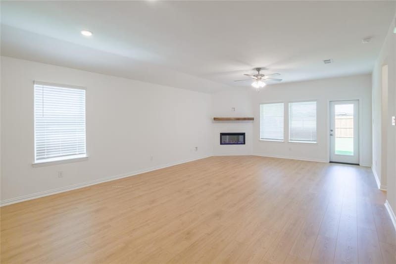 1620 Calanques Street, Royse City TX 75189 - Photo 4