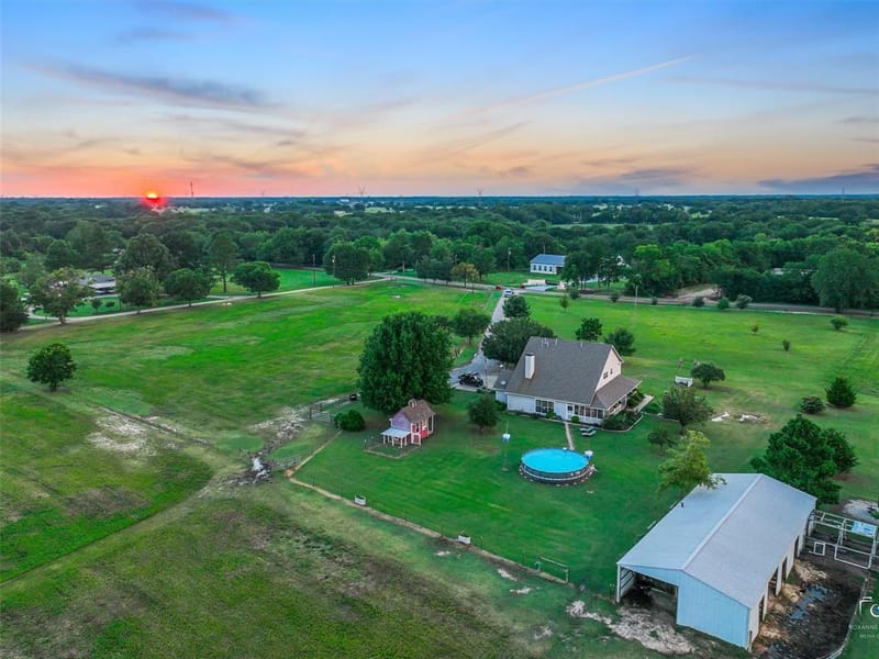 1880 County Road 2610, Bonham TX 75418 - Photo 40
