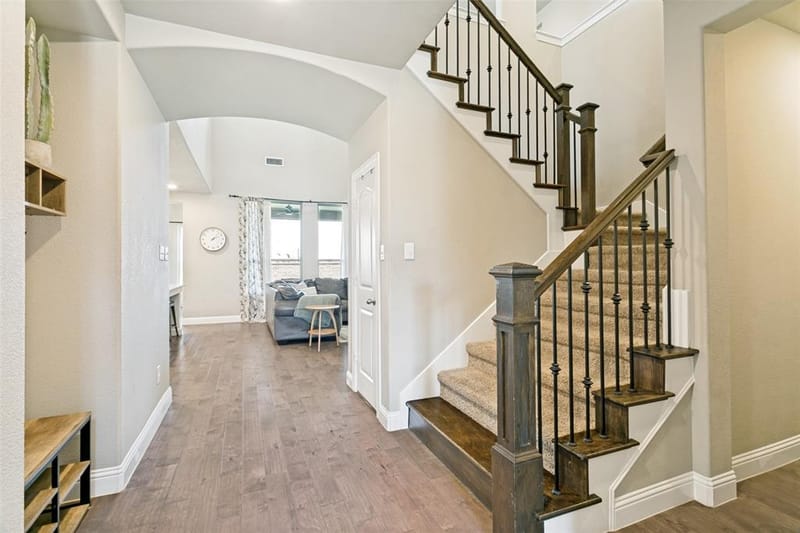 3205 Newsom Ridge Drive, Mansfield TX 76063 - Photo 6