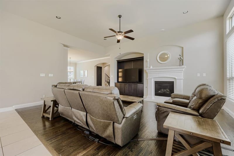 3403 Willow Brook Drive, Mansfield TX 76063 - Photo 5