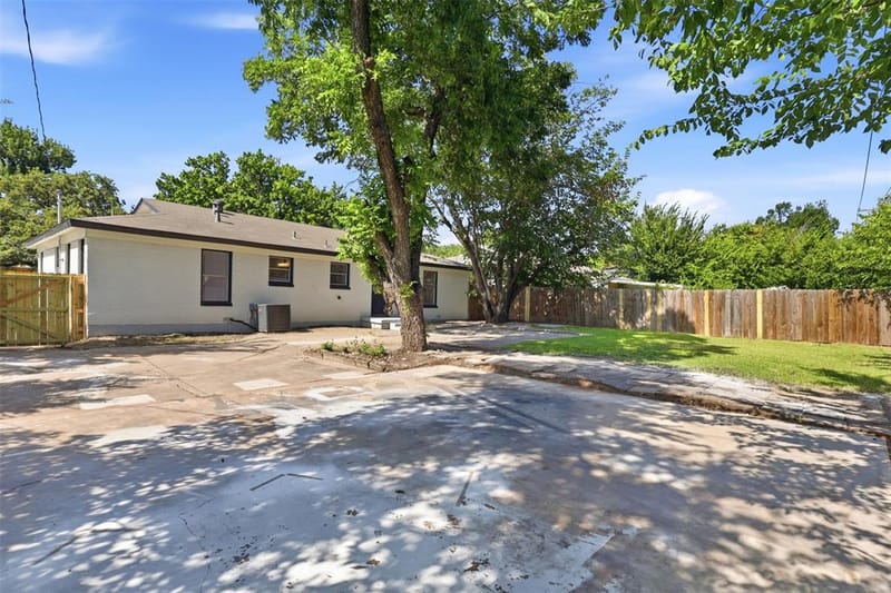 5421 Palmer Drive, Haltom City TX 76117 - Photo 29