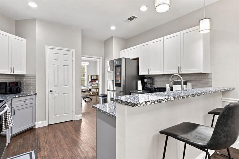 901 Tennison Drive, Euless TX 76039 - Photo 7