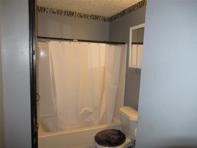 4214 3rd Street, Greenville TX 75401 - Photo 4