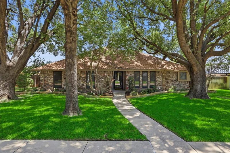 108 Deann Lane, Coppell TX 75019