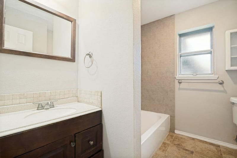 2426 Whit Drive, Mesquite TX 75150 - Photo 9