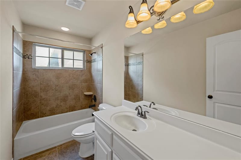 2116 Ironside Drive, Lewisville TX 75056 - Photo 27