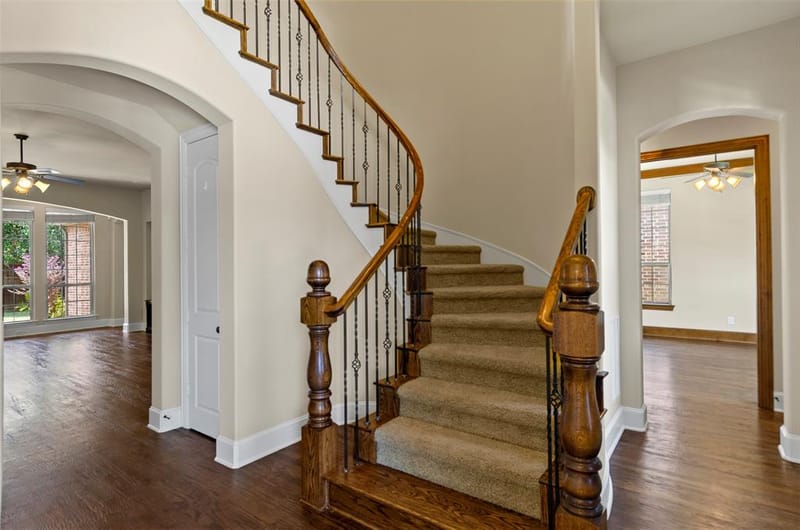 2116 Ironside Drive, Lewisville TX 75056 - Photo 5