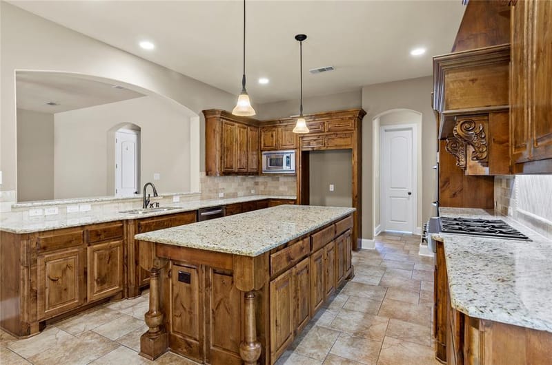 2116 Ironside Drive, Lewisville TX 75056 - Photo 15