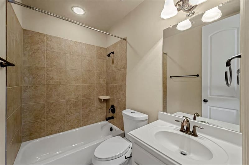 2116 Ironside Drive, Lewisville TX 75056 - Photo 29