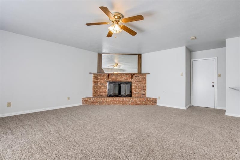 408 Rockcrest Drive, Mesquite TX 75150 - Photo 4