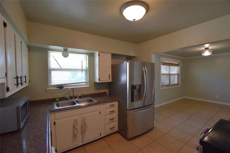 1718 Summit Street, Mesquite TX 75149 - Photo 6
