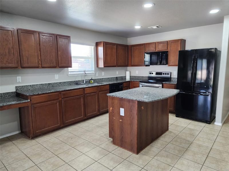 700 Swan Drive, Aubrey TX 76227 - Photo 8