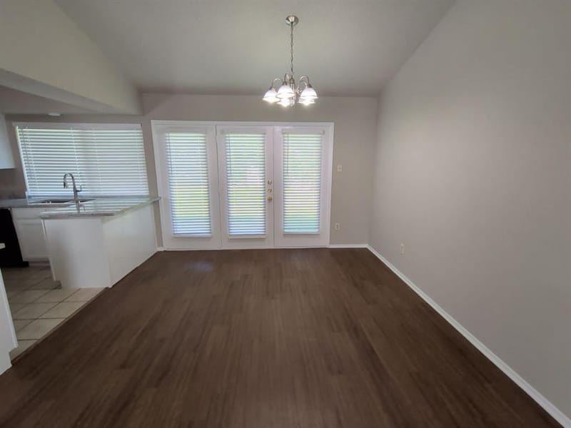 1703 Chittam Drive, Euless TX 76039 - Photo 6