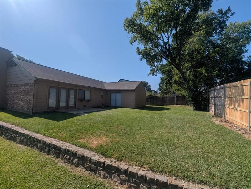 1703 Chittam Drive, Euless TX 76039 - Photo 14