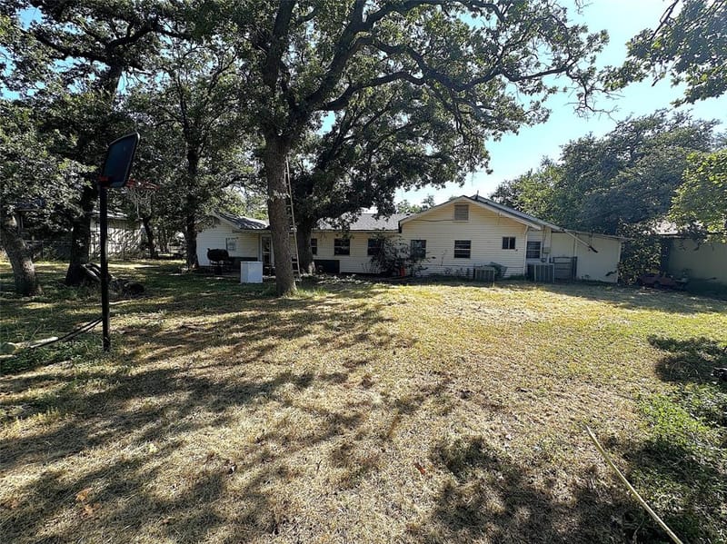 1809 12th Street, Brownwood TX 76801 - Photo 5