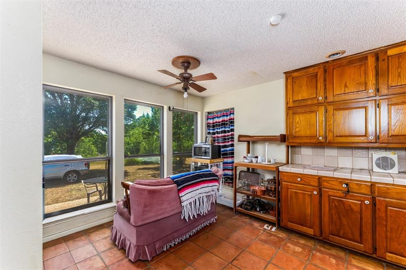709 Cooks Lane, Fort Worth TX 76120 - Photo 3