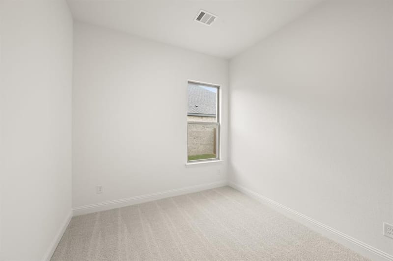 121 Trinity Street, Grandview TX 76050 - Photo 7
