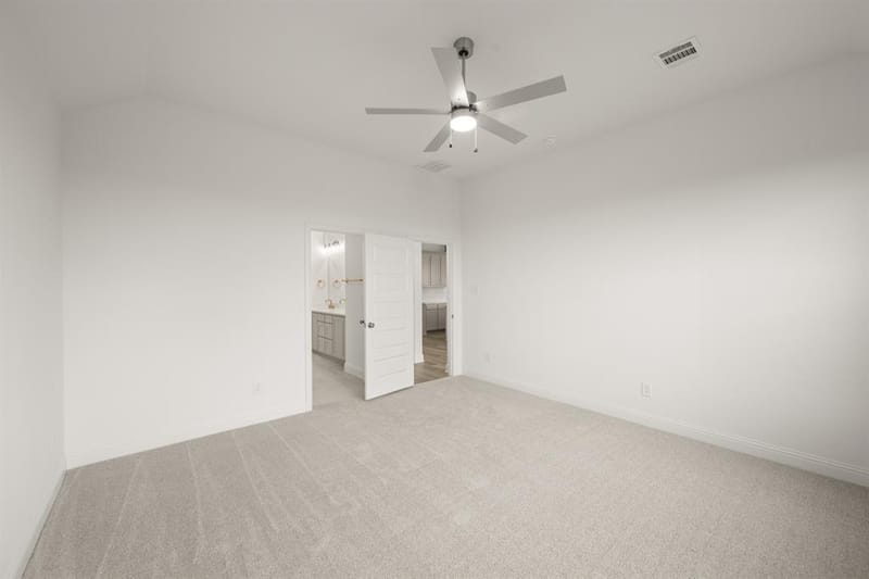 121 Trinity Street, Grandview TX 76050 - Photo 20