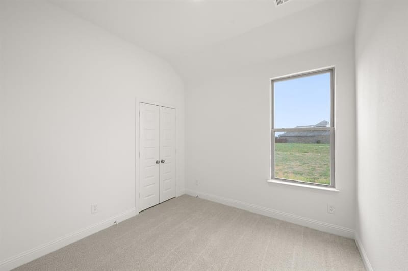 128 Trinity Street, Grandview TX 76050 - Photo 7