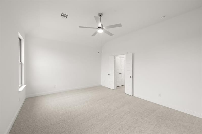 128 Trinity Street, Grandview TX 76050 - Photo 19