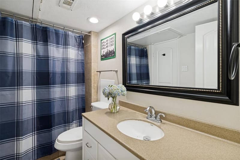 5832 Sandhurst Lane # B, Dallas TX 75206 - Photo 8