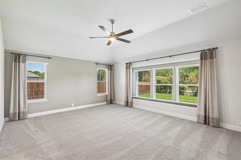 208 Oakcrest Drive, Justin TX 76247 - Photo 22