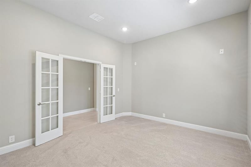 208 Oakcrest Drive, Justin TX 76247 - Photo 15