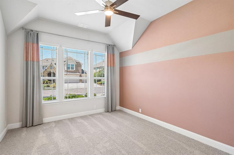 208 Oakcrest Drive, Justin TX 76247 - Photo 11