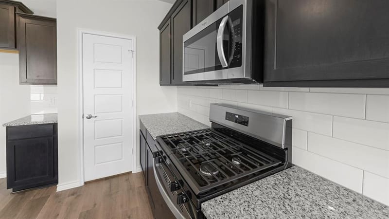 8398 Everly Drive, Garland TX 75043 - Photo 2