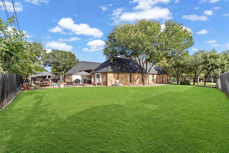 809 Shady Creek Drive, Kennedale TX 76060 - Photo 34