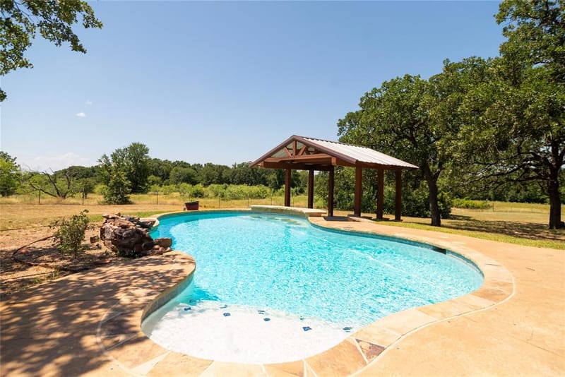 406 Private Road 3706, Bridgeport TX 76426 - Photo 3