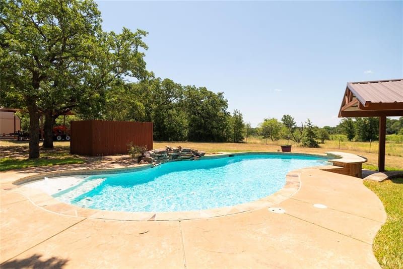 406 Private Road 3706, Bridgeport TX 76426 - Photo 4