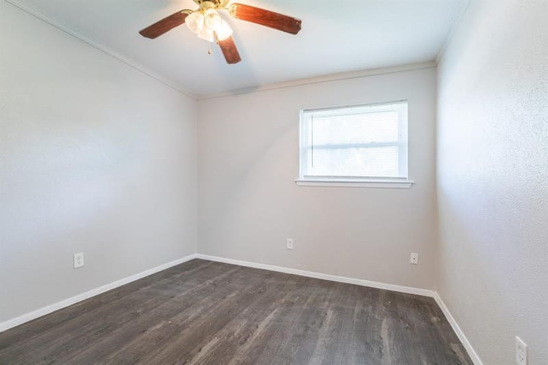 2303 April Lane, Grand Prairie TX 75050 - Photo 13