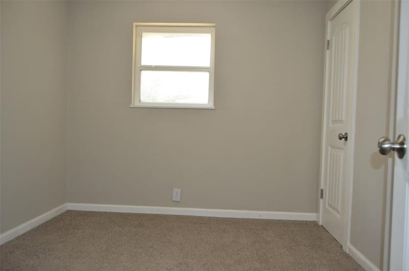 501 E 2nd Street, Quinlan TX 75474 - Photo 23