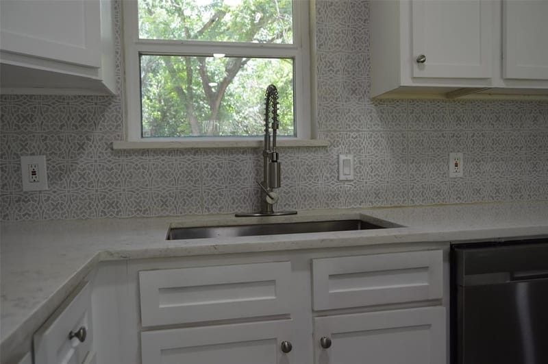 501 E 2nd Street, Quinlan TX 75474 - Photo 15