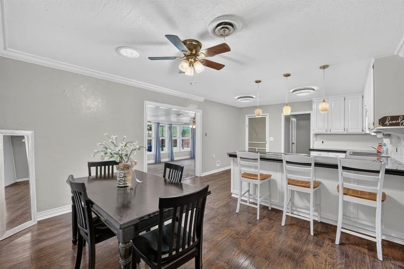 1702 SE 22nd Avenue, Mineral Wells TX 76067 - Photo 10