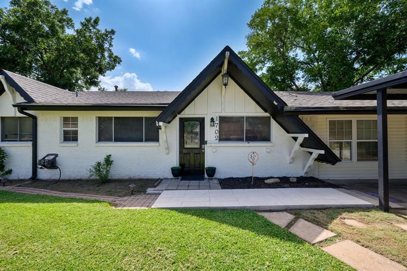 1702 SE 22nd Avenue, Mineral Wells TX 76067 - Photo 4