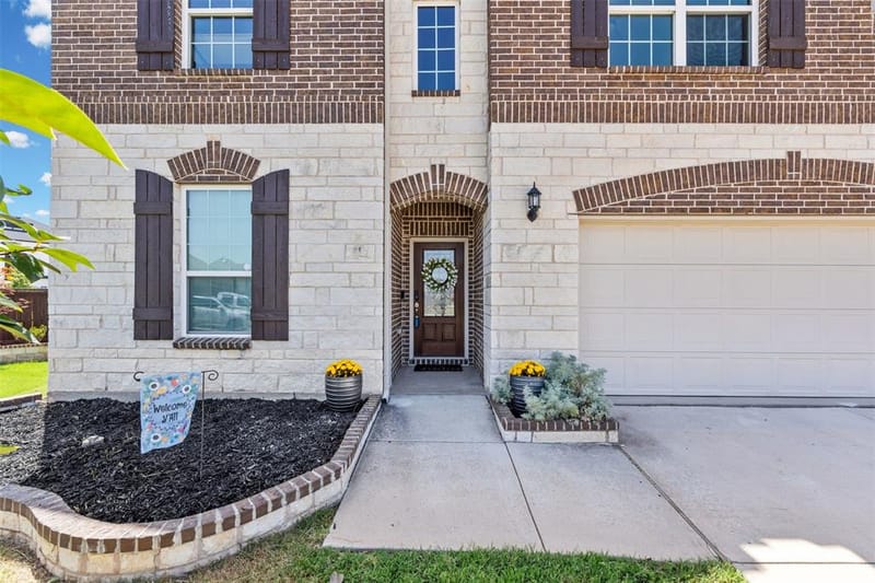 1640 Millican Lane, Aubrey TX 76227 - Photo 6