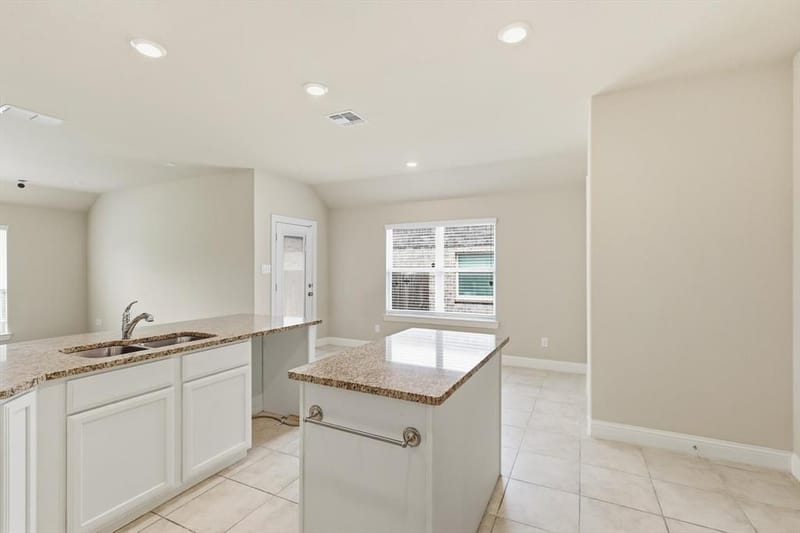 16204 Sparkhill Street, Frisco TX 75036 - Photo 9