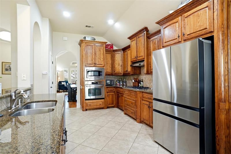 5905 Cripple Creek Trail, North Richland Hills TX 76180 - Photo 11