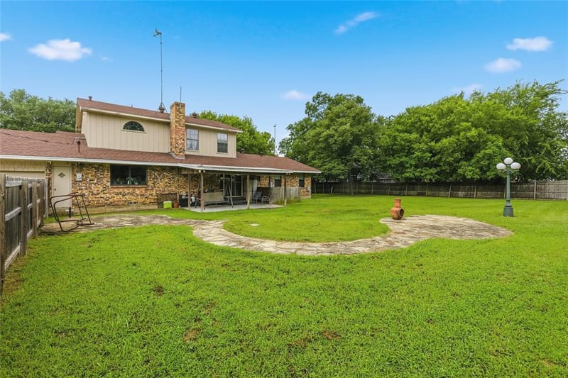 408 E Mulberry Street, Leonard TX 75452 - Photo 33