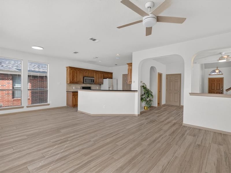 12129 Walden Wood Drive, Fort Worth TX 76244 - Photo 9