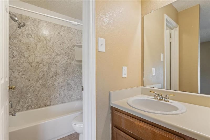 1325 Speight Avenue, Waco TX 76706 - Photo 24