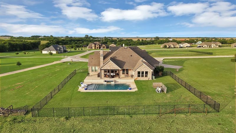 9688 Whispering Creek Terrace, Grandview TX 76050 - Photo 37