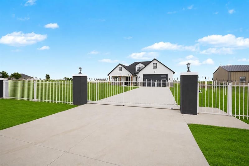 3964 County Road 200, Valley View TX 76272 - Photo 23