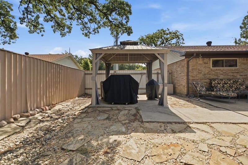 706 Squires Lane, Krugerville TX 76227 - Photo 36